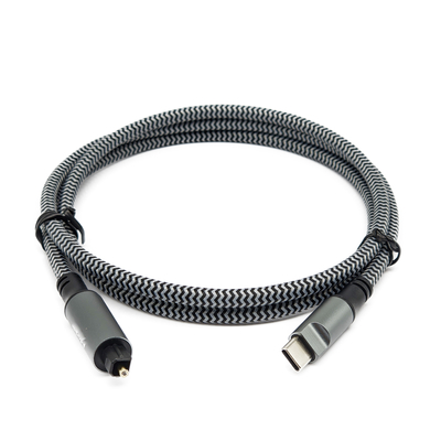 Schwarz textiertes Toslink-Digital-Audio-Kabel mit Typ-C-Männlichen und vergoldeten Anschlüssen für kristallklares Geräusch