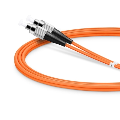 Glasfaserkabel mit geringem Verlust für die Verbindung in Telekommunikations- und Ethernet-Netzwerken mit Simplex FC ST LC SC-Anschlüssen