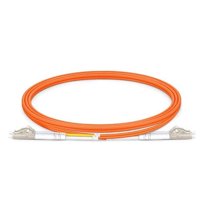 Schnelles und einfaches Kunststoff-Glasfaser-Kabel mit FC-, ST-, LC- und SC-Steckern für Telekommunikations- und Ethernet-Netzwerke