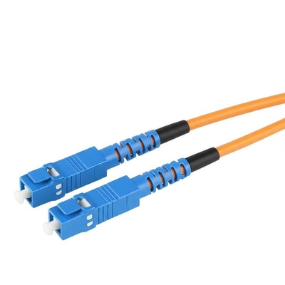 LC/UPC zu LC/UPC-Konnektor angepasstes Glasfaserkabel in Orange für angepasste Datenübertragungslösungen